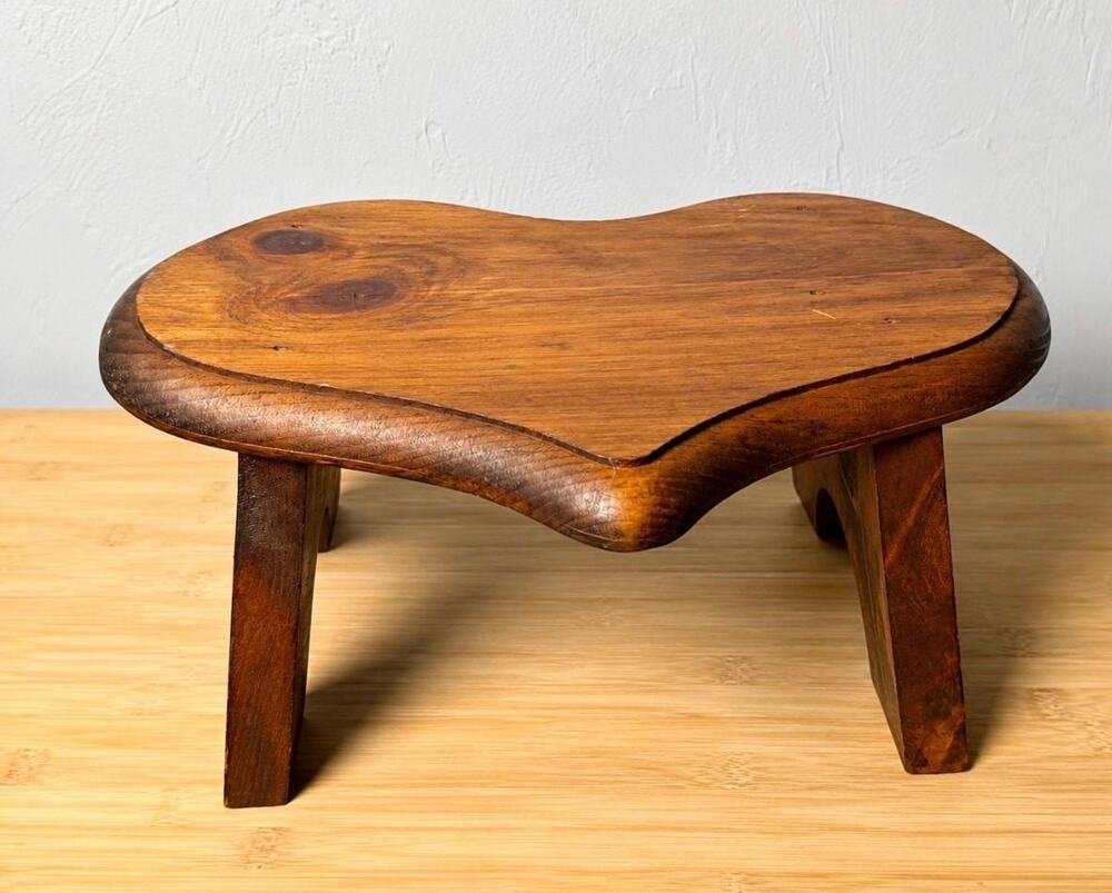 Vintage Heart-Shaped Wood Riser Stand | Rustic Footed Display Pedestal